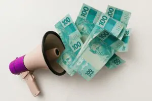 Você Não é Pago pelo que Sabe — É Pago pelo que Comunica